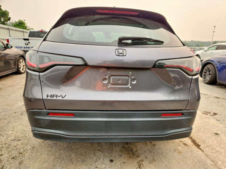 2024 HONDA HR-V LX — Фото 6 из 12