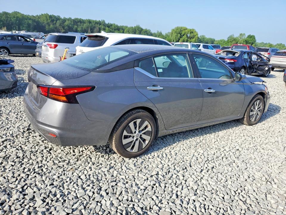 1N4BL4BV8RN372997 2024 NISSAN ALTIMA photo no. 3