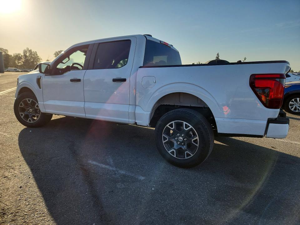 2024 FORD F150 STX — Фото 2 из 13