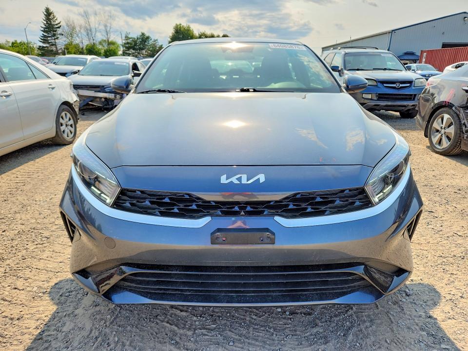 2023 KIA FORTE EX — Фото 5 из 13