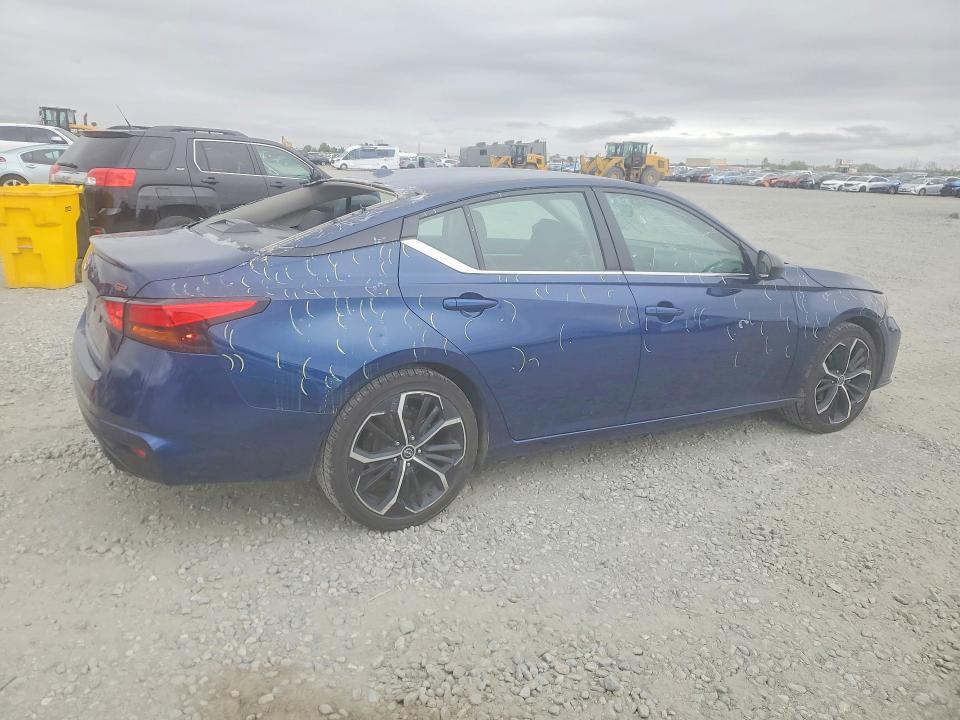 1N4BL4CV5PN332372 2023 NISSAN ALTIMA photo no. 3