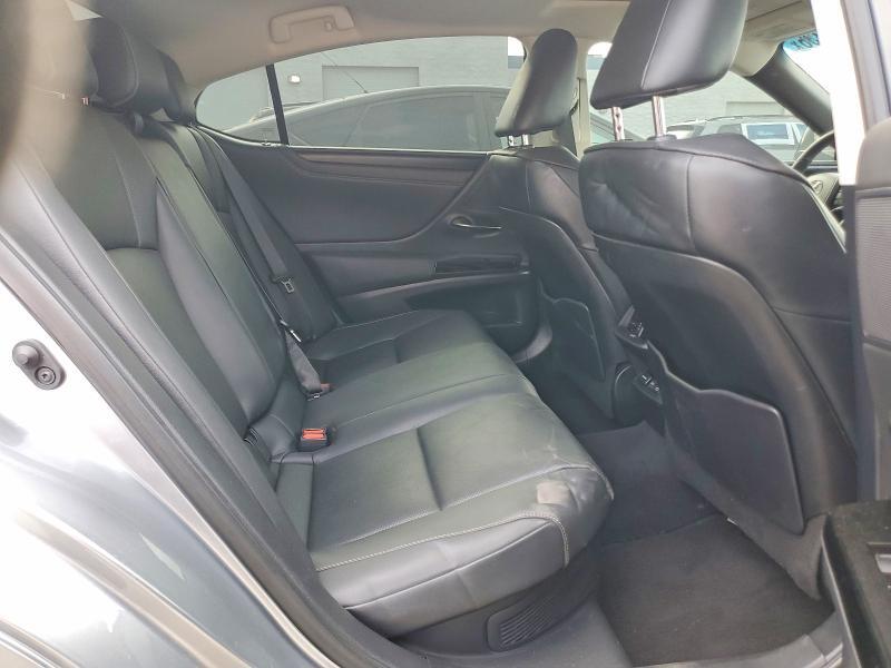 2023 LEXUS ES 300H BASE — Фото 10 из 13