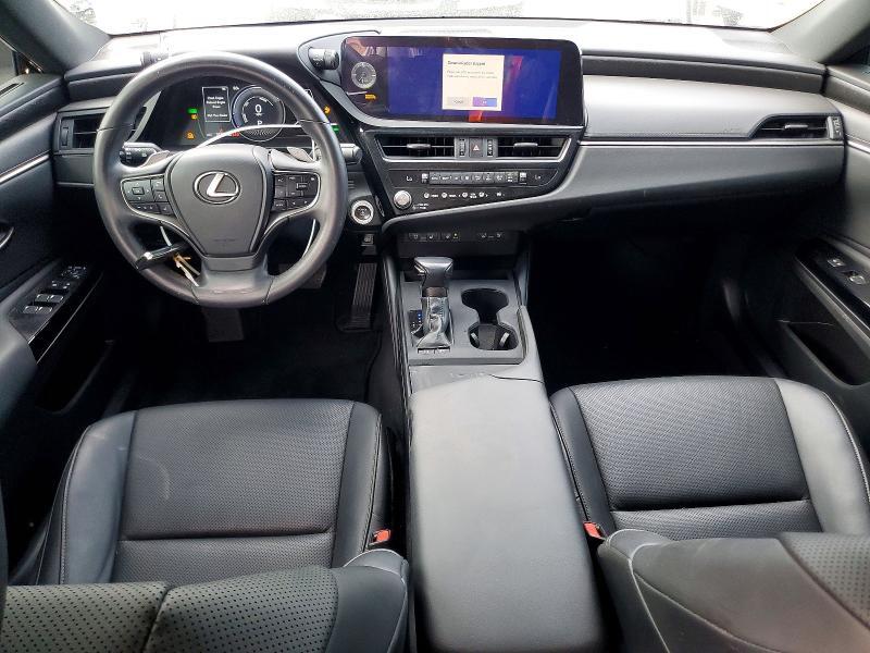 2023 LEXUS ES 300H BASE — Фото 8 из 13