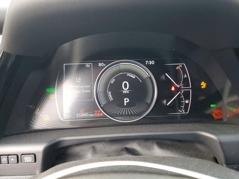 2023 LEXUS ES 300H BASE — Фото 9 из 13