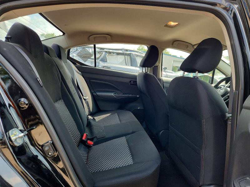 2022 NISSAN VERSA S — Фото 10 из 12