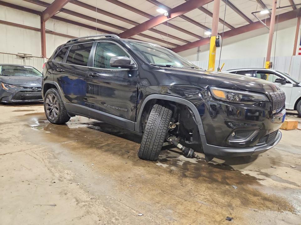 2021 JEEP CHEROKEE LATITUDE LUX — Фото 4 из 14