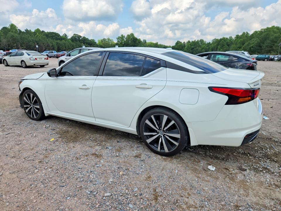 2021 NISSAN ALTIMA SR — Фото 2 из 12