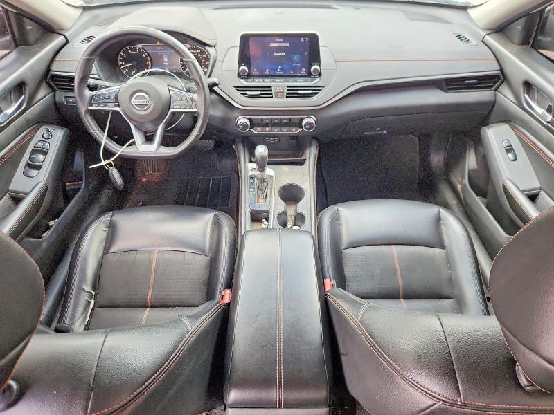 2021 NISSAN ALTIMA SR — Фото 8 из 12