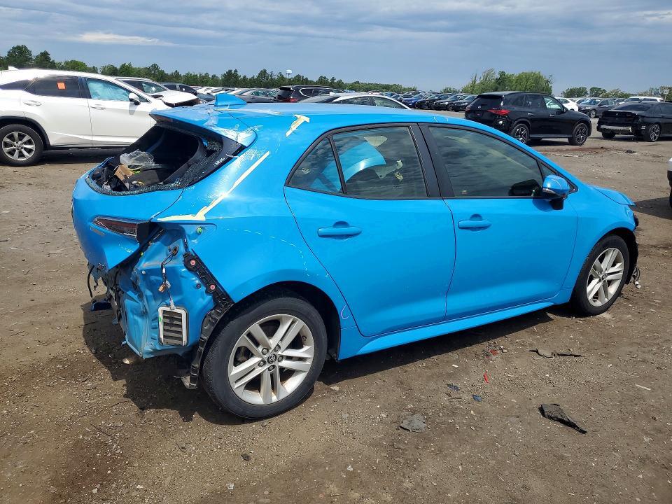 JTND4MBEXM3123004 2021 TOYOTA COROLLA HATCHBACK photo no. 3