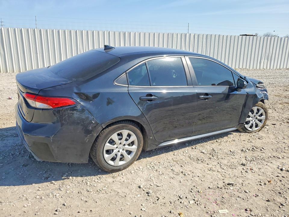 2021 TOYOTA COROLLA LE — Фото 3 из 12