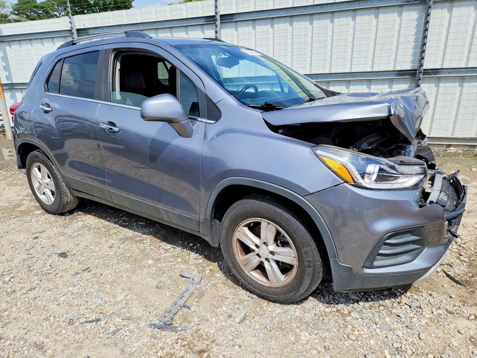 2020 CHEVROLET TRAX 1LT — Фото 4 из 13