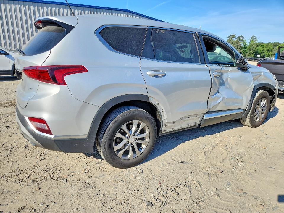 2020 HYUNDAI SANTA FE SE — Фото 3 из 13