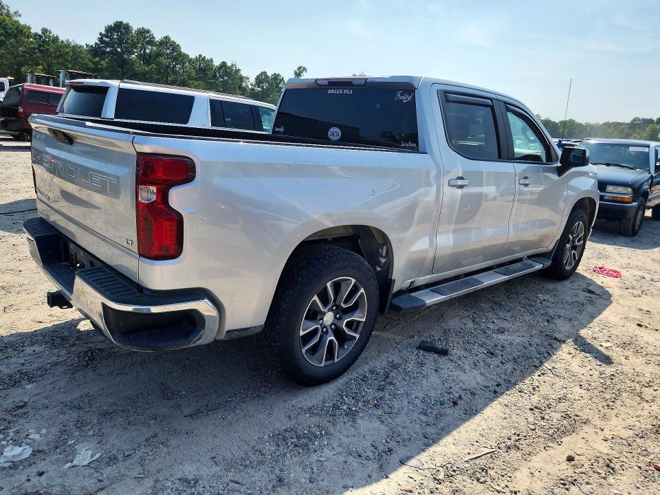 2020 CHEVROLET SILVERADO K1500 LT — Фото 3 из 12