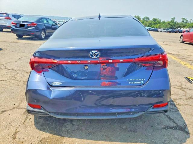 2019 TOYOTA AVALON HYBRID LIMITED — Фото 6 из 13