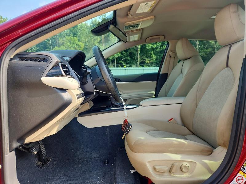 2019 TOYOTA CAMRY LE — Фото 7 из 13