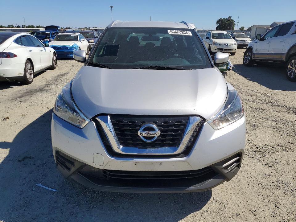 2019 NISSAN KICKS SV — Фото 5 из 13