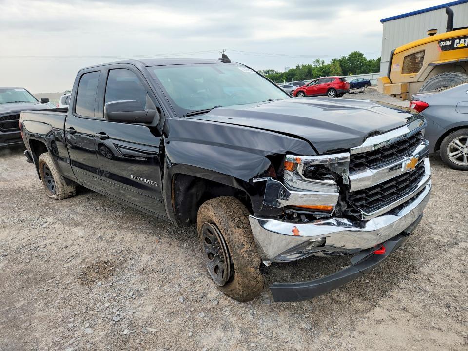 2018 CHEVROLET SILVERADO K1500 LT — Фото 4 из 12