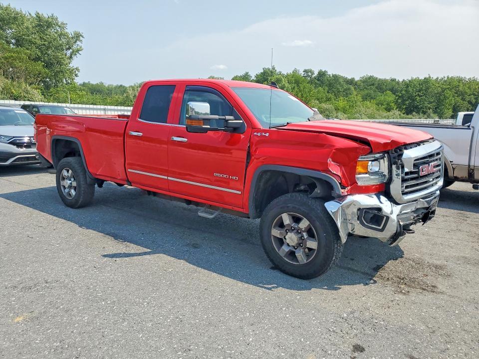 2018 GMC SIERRA K2500 SLT — Фото 4 из 12