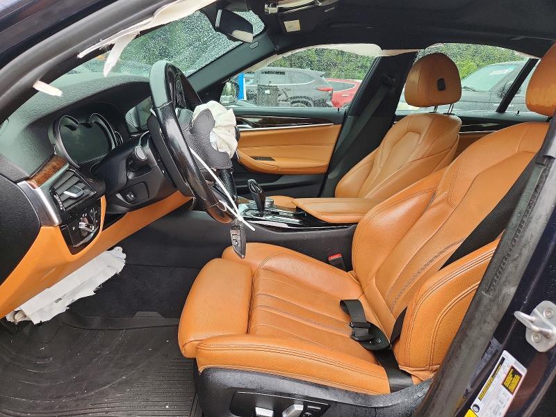 2018 BMW 530XE — Фото 7 из 13