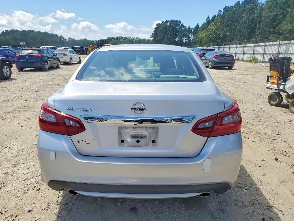 2018 NISSAN ALTIMA 2.5 S — Фото 6 из 12