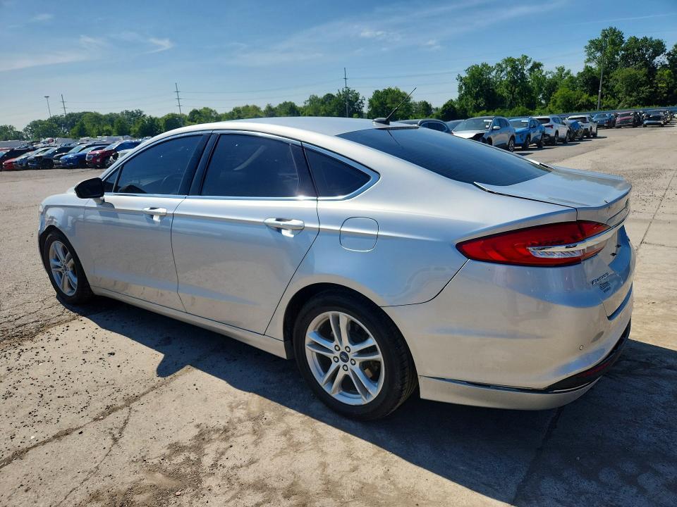 2018 FORD FUSION SE — Фото 2 из 12