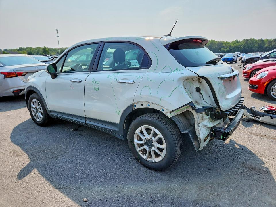 ZFBCFXAB7HP623397 2017 FIAT 500X photo no. 2
