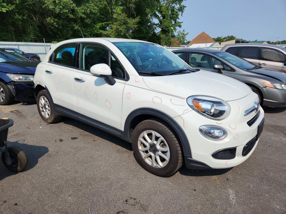 ZFBCFXAB7HP623397 2017 FIAT 500X photo no. 4