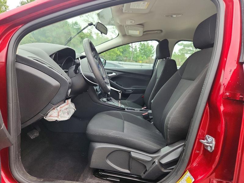 2017 FORD FOCUS SE — Фото 7 из 12