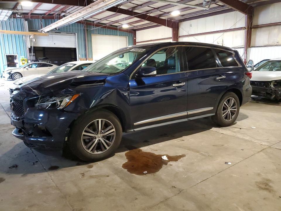 2017 INFINITI Q60 5N1DL0MM4HC550104