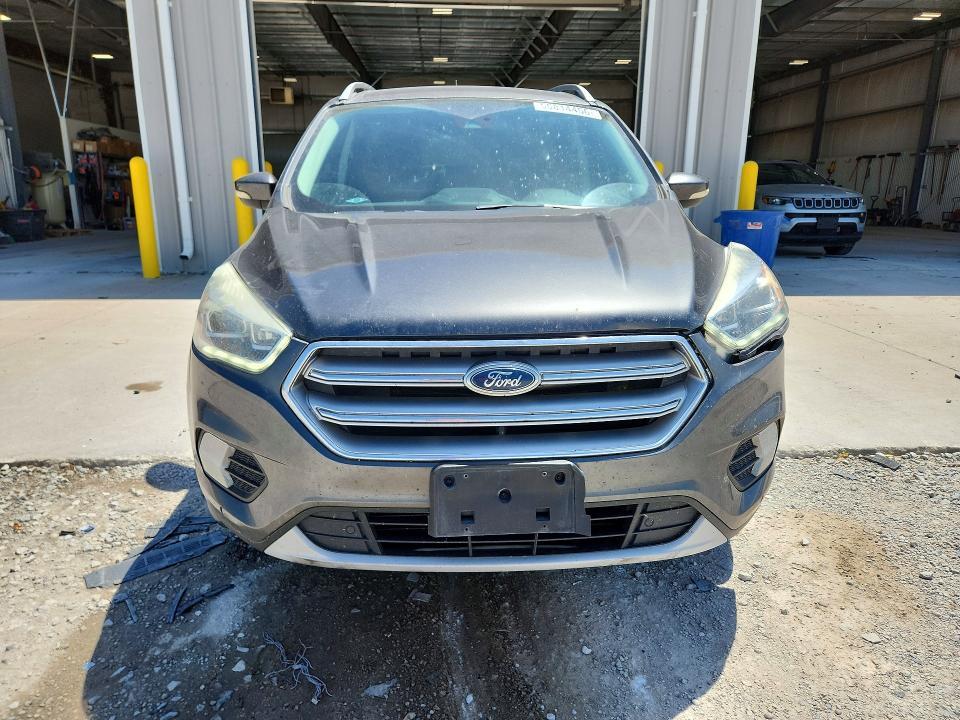 2017 FORD ESCAPE TITANIUM — Фото 5 из 12