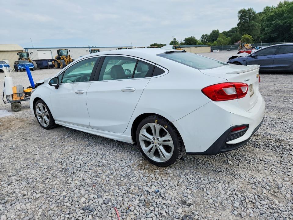 2017 CHEVROLET CRUZE PREMIER — Фото 2 из 12