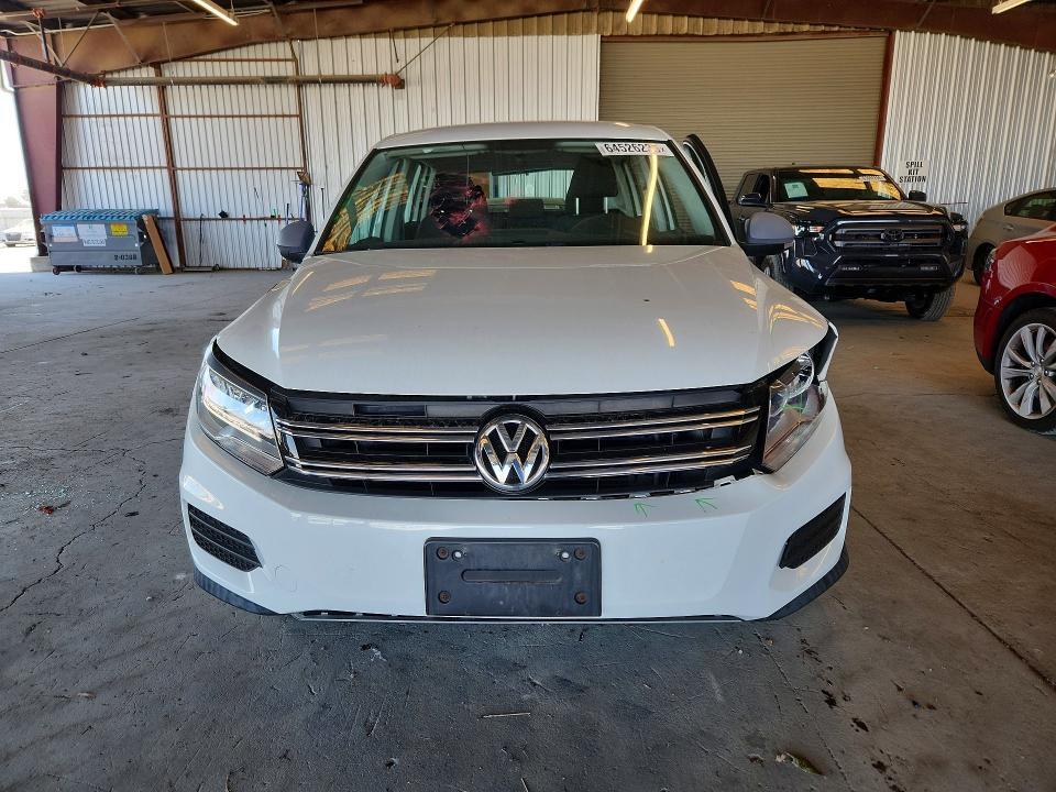 2017 VOLKSWAGEN TIGUAN S — Фото 5 из 13