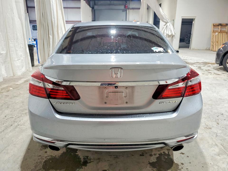 2016 HONDA ACCORD SPORT — Фото 6 из 12