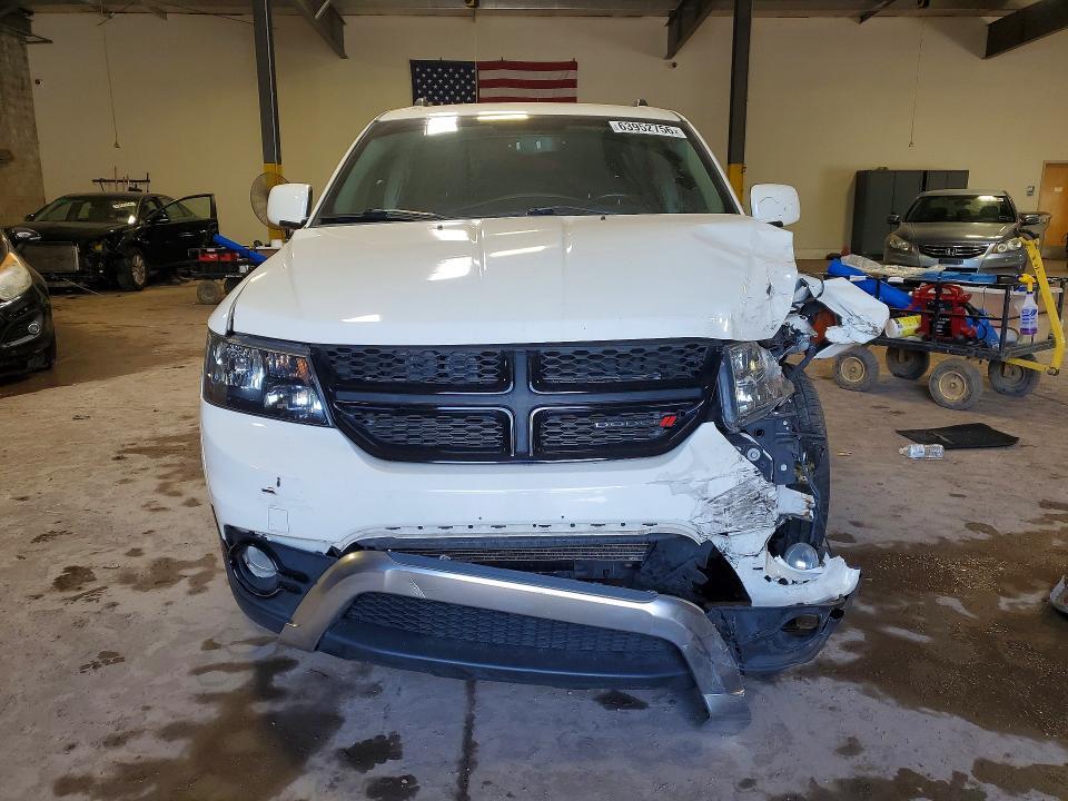 2016 DODGE JOURNEY CROSSROAD — Фото 5 из 13