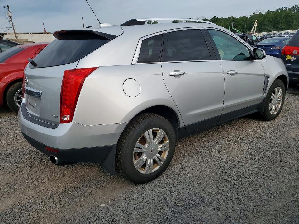 2016 CADILLAC SRX LUXURY COLLECTION — Фото 3 из 13