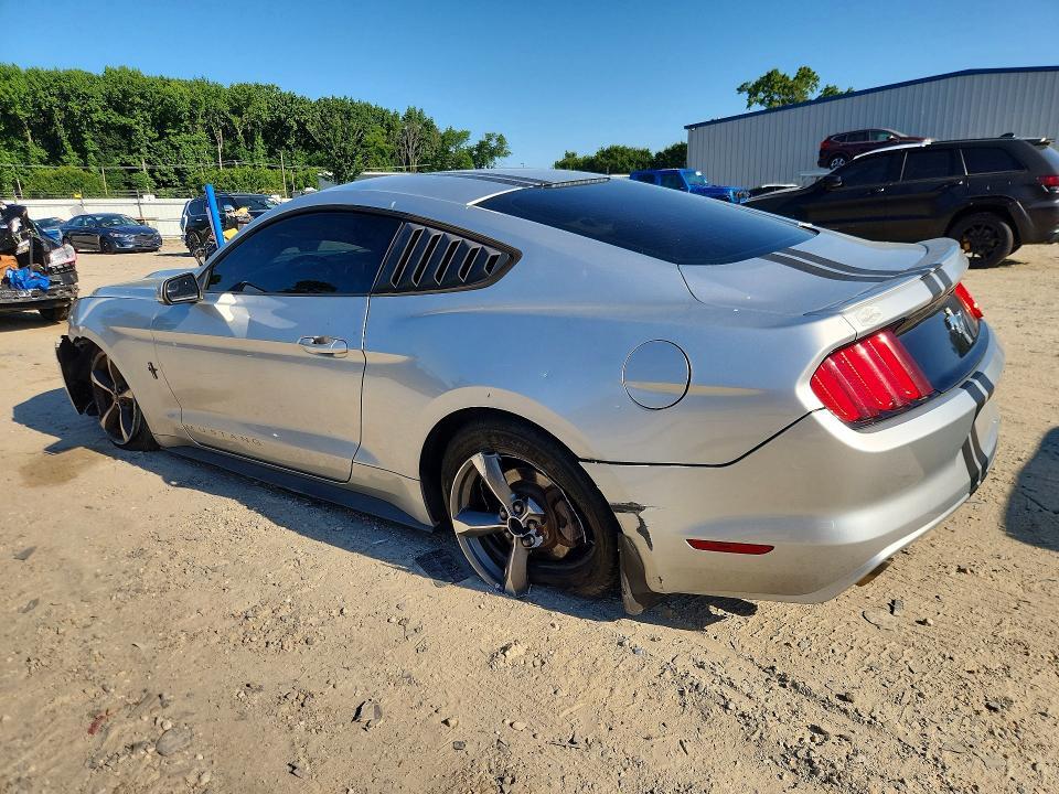 2016 FORD MUSTANG — Фото 2 из 13