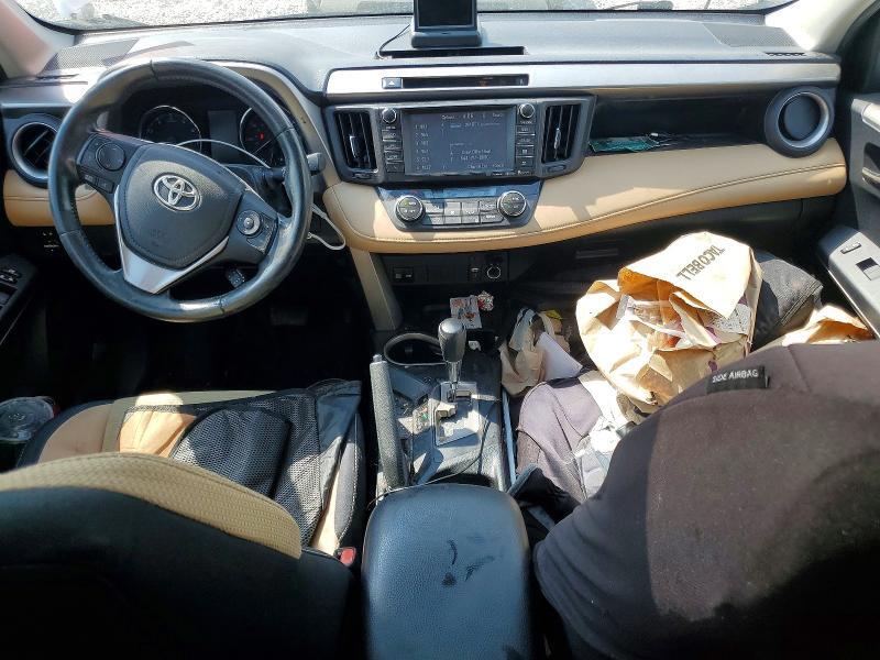 2016 TOYOTA RAV4 XLE — Фото 8 из 13