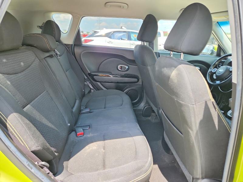 KNDJP3A52F7760605 2015 KIA SOUL photo no. 10