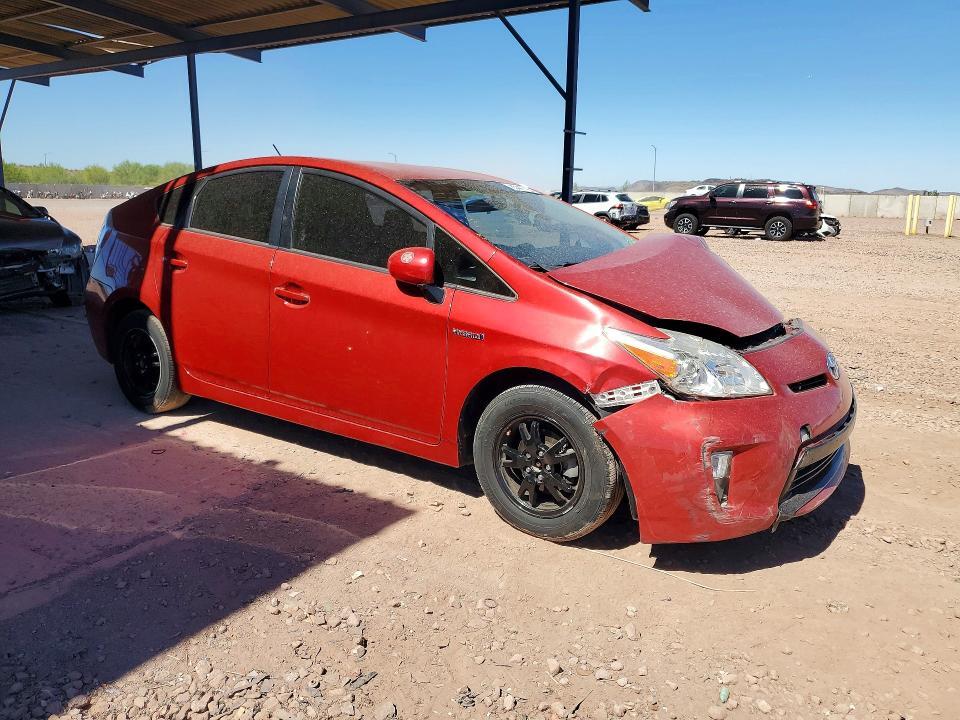 2015 TOYOTA PRIUS TWO — Фото 4 из 13
