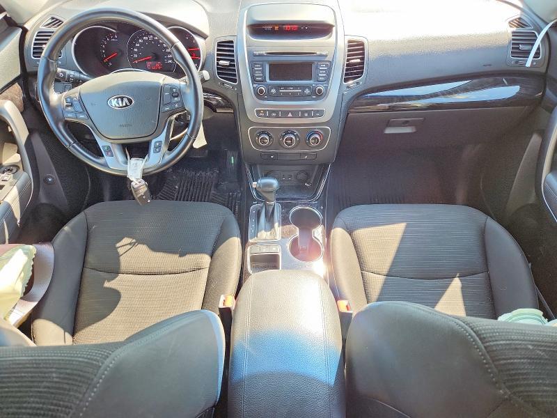 2014 KIA SORENTO LX — Фото 8 из 13