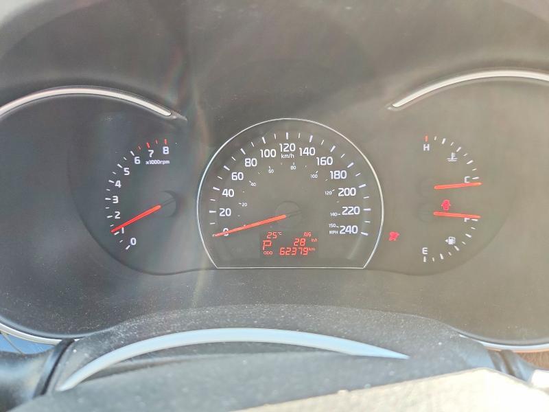 2014 KIA SORENTO LX — Фото 9 из 13