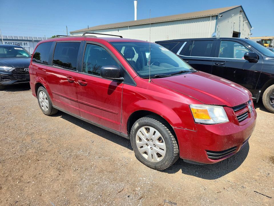 2014 DODGE GRAND CARAVAN SE — Фото 4 из 13