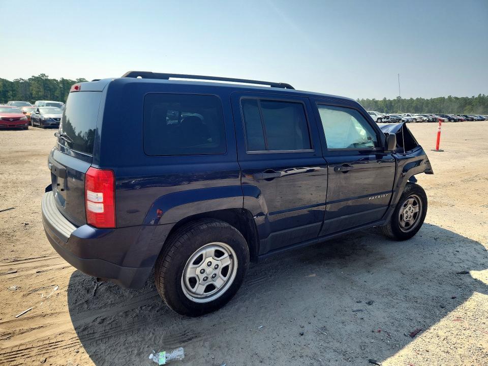 2014 JEEP PATRIOT SPORT — Фото 3 из 12