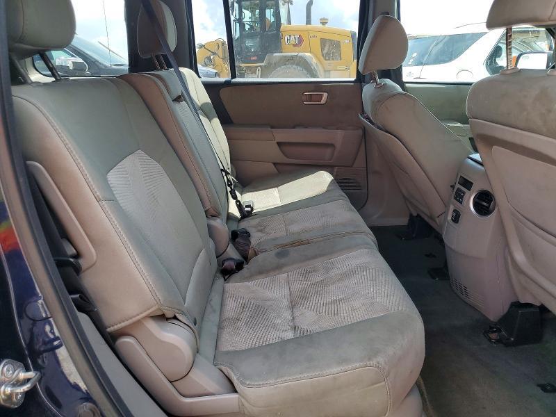 2014 HONDA PILOT LX — Фото 11 из 14