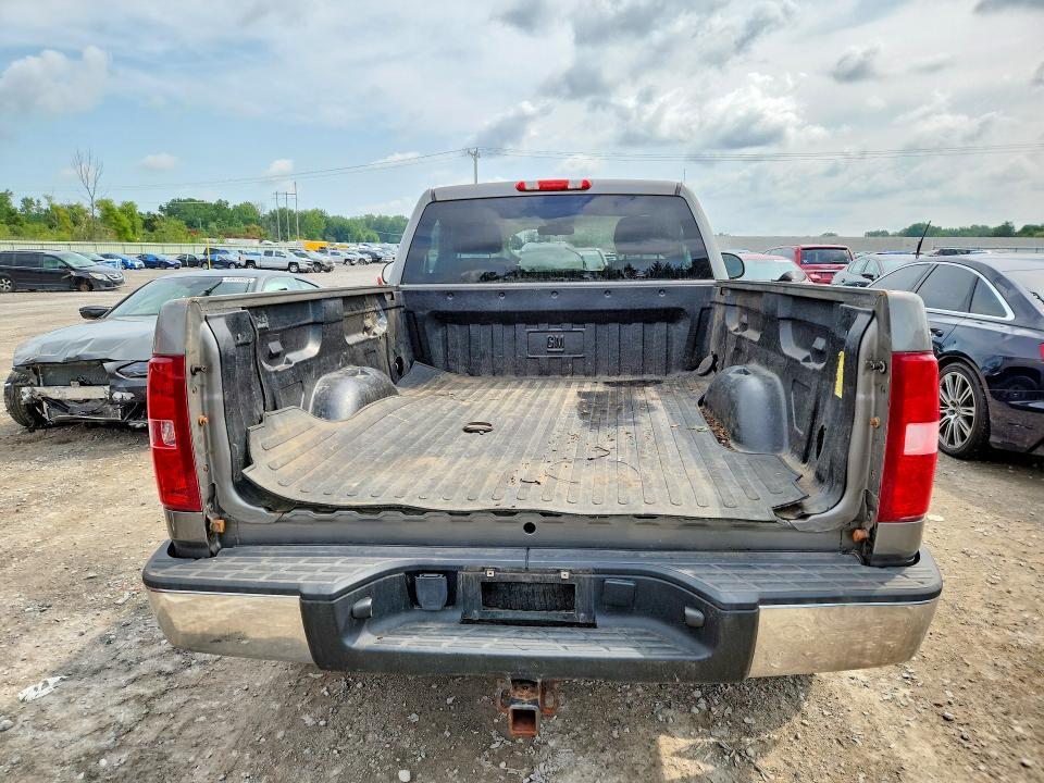 2012 CHEVROLET SILVERADO K1500 — Фото 6 из 12