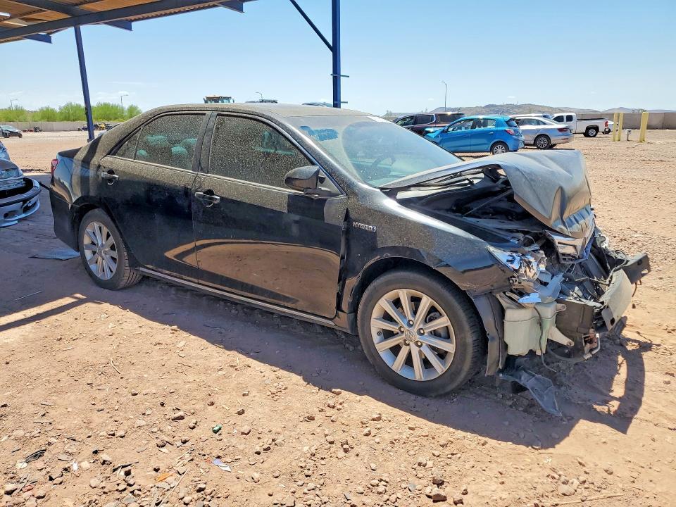 2012 TOYOTA CAMRY HYBRID XLE — Фото 4 из 13