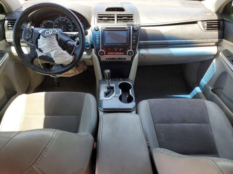 2012 TOYOTA CAMRY HYBRID XLE — Фото 8 из 13