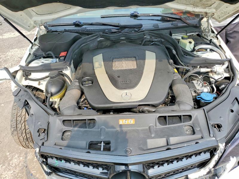 2011 MERCEDES-BENZ C 300 4MATIC — Фото 11 из 12