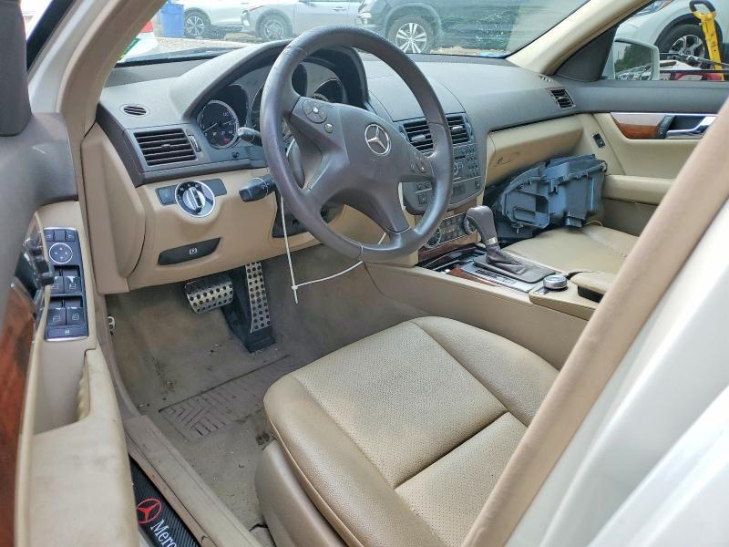 2011 MERCEDES-BENZ C 300 4MATIC — Фото 8 из 12