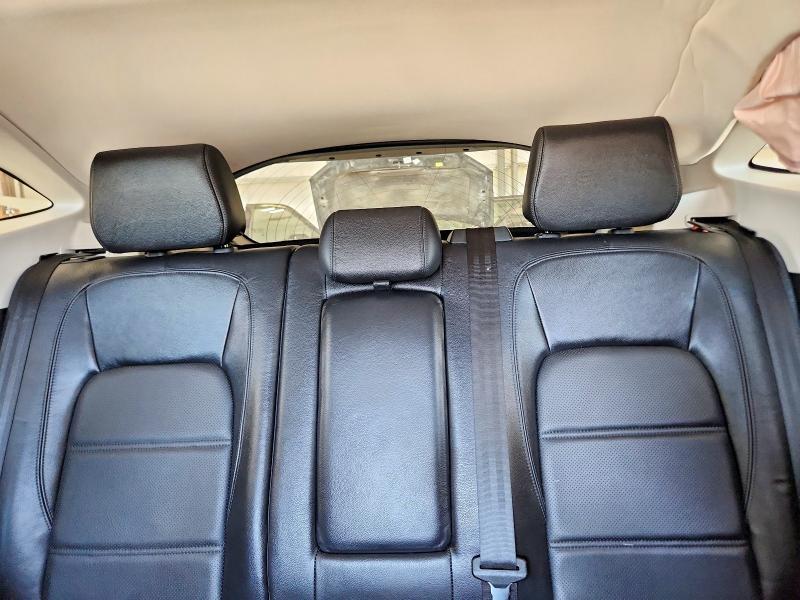 SADFJ2FX2K1Z47923 2019 JAGUAR E-PACE photo no. 10